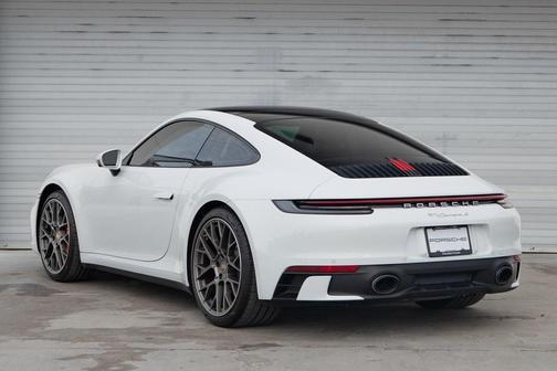 2021 Porsche 911 