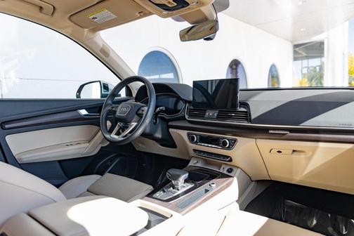 2025 Audi Q5 45 S line Premium Plus