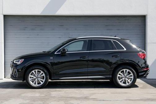 2024 Audi Q3 45 S line Premium Plus