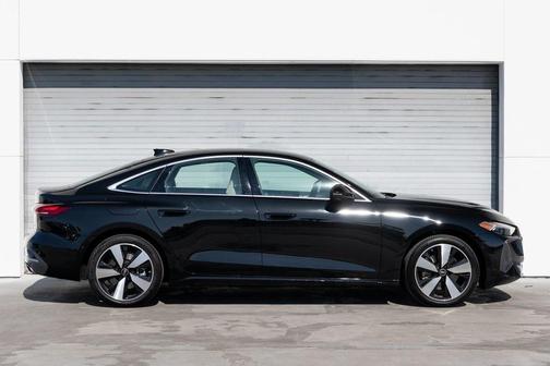 2025 Audi A5 Premium Plus TFSI quattro S tronic