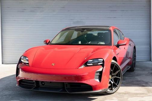 2024 Porsche Taycan GTS