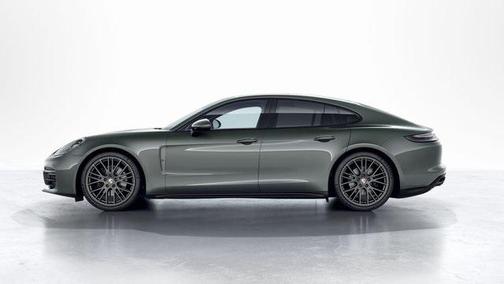 2023 Porsche Panamera 4 Platinum Edition