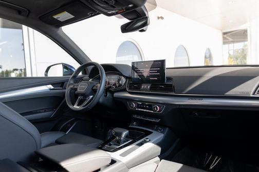 2025 Audi Q5 45 S line Premium