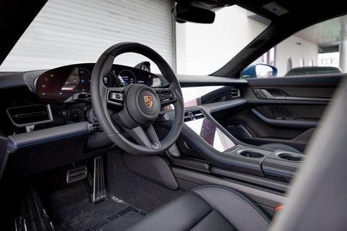 2024 Porsche Taycan Cross Turismo Turbo S