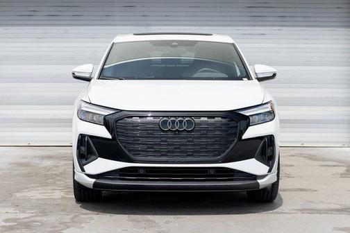 2025 Audi Q4 e-tron Sportback Premium Plus 55 quattro