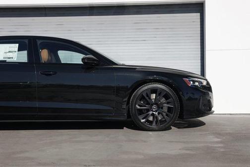 2025 Audi S8 4.0T