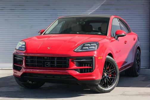 2025 Porsche Cayenne S