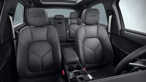 2025 Porsche Macan GTS