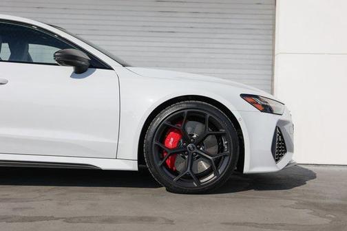 2025 Audi RS 7 4.0T Performance