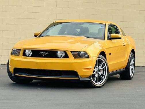 Yellow Blaze Metallic Tri-coat 2011 Ford Mustang GT Premium