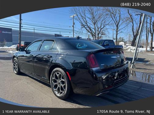 2018 Chrysler 300 S