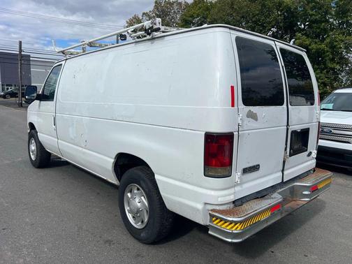 2008 Ford E250 Base