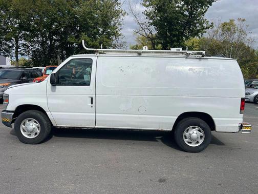 2008 Ford E250 Base