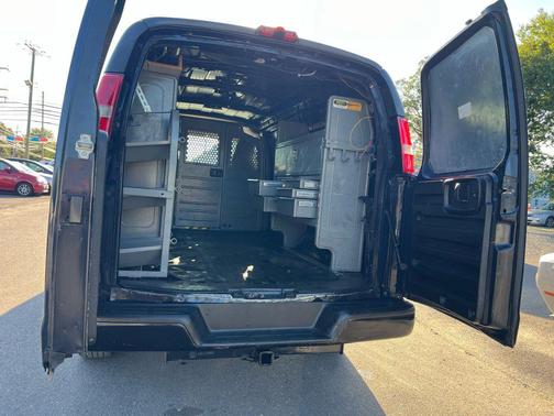 2017 GMC Savana 2500 Work Van