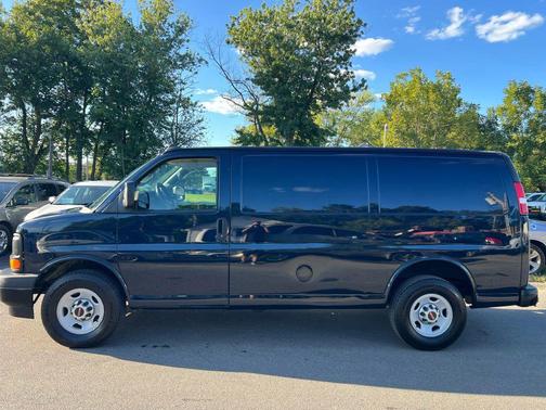 2017 GMC Savana 2500 Work Van
