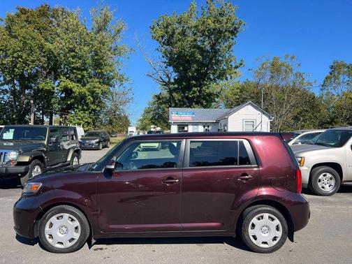 2009 Scion xB Base