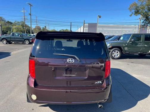 2009 Scion xB Base