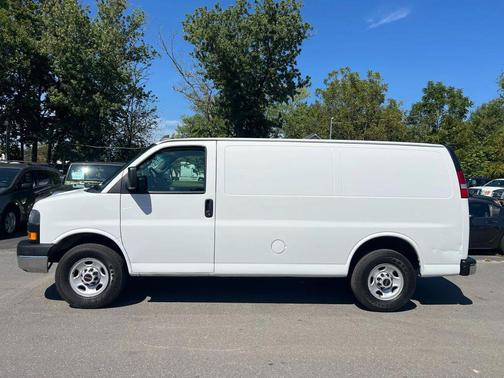 2019 GMC Savana 2500 Work Van