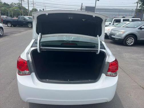 2013 Chevrolet Cruze LS