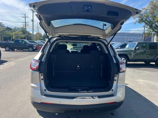 2017 Chevrolet Traverse 1LT