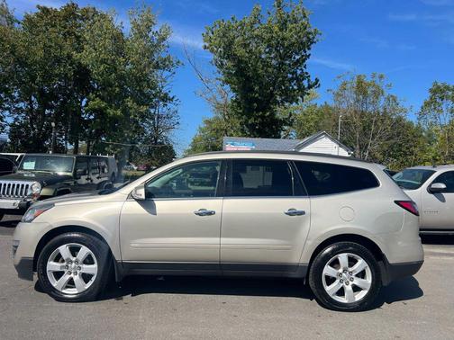 2017 Chevrolet Traverse 1LT