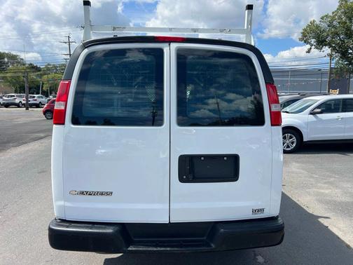 2018 Chevrolet Express 2500 Work Van