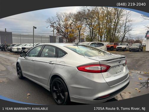 2014 Ford Fusion SE