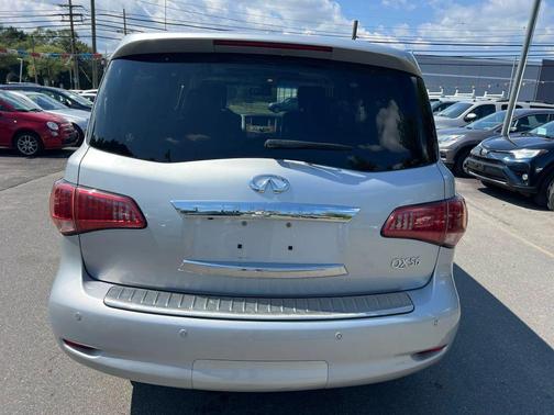 2013 INFINITI QX56 Base
