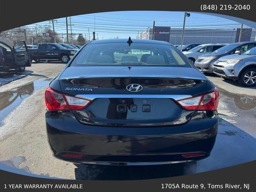 2011 Hyundai SONATA GLS