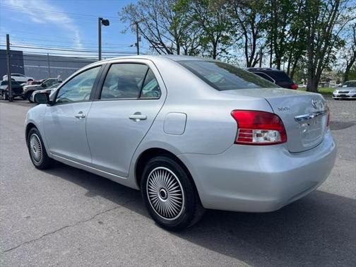 2009 Toyota Yaris S