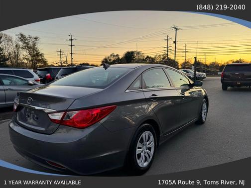 2012 Hyundai SONATA GLS