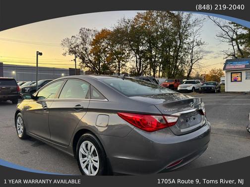 2012 Hyundai SONATA GLS