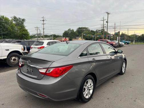 2013 Hyundai SONATA GLS