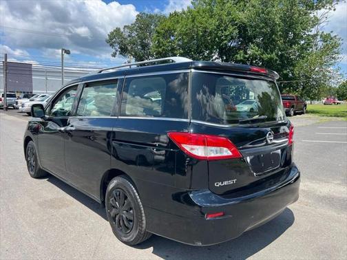 2015 Nissan Quest S