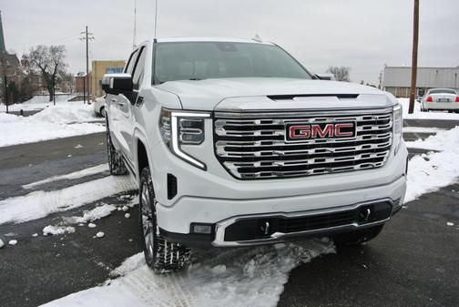 2023 GMC Sierra 1500 Denali