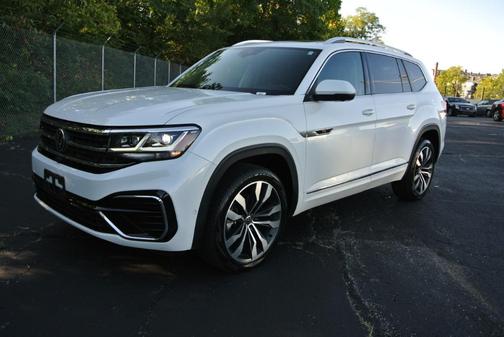 2023 Volkswagen Atlas 3.6L SEL Premium R-Line