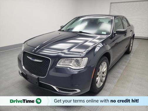 2018 Chrysler 300 Touring