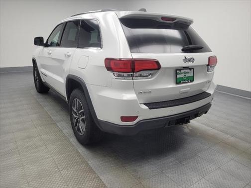 2020 Jeep Grand Cherokee Laredo