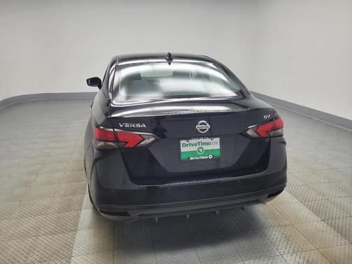 2021 Nissan Versa 1.6 SV