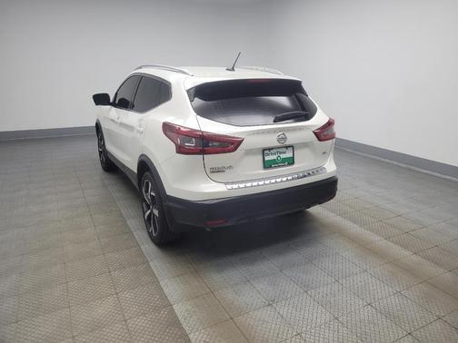 Pearl White Tricoat 2020 Nissan Rogue Sport SL