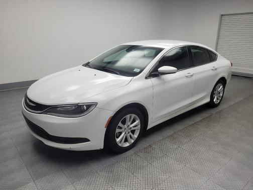 2017 Chrysler 200 Touring