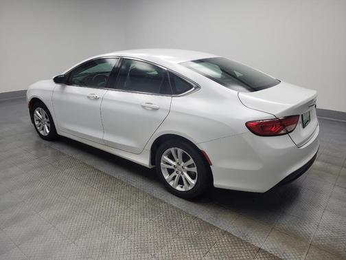 2017 Chrysler 200 Touring