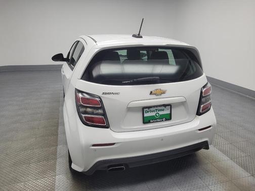 2020 Chevrolet Sonic FWD Hatchback 1FL 5-Door