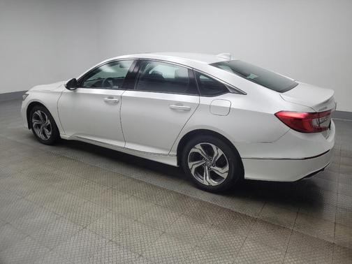 Platinum White Pearl 2018 Honda Accord EX