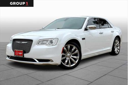 2019 Chrysler 300 Touring