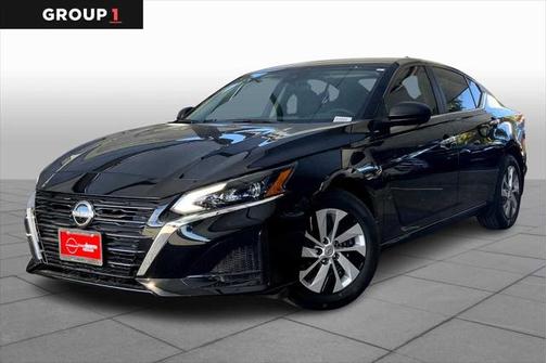 2025 Nissan Altima S FWD
