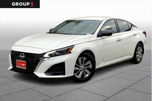 2025 Nissan Altima S FWD