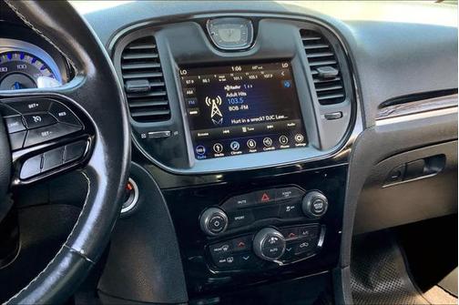 2019 Chrysler 300 S