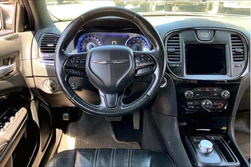 2019 Chrysler 300 S