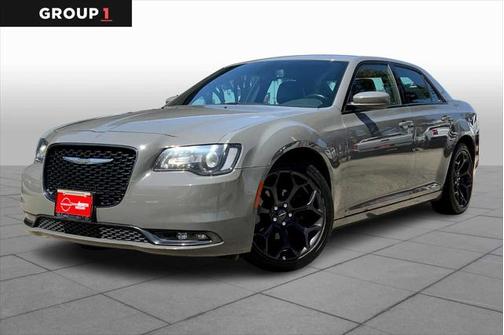 2019 Chrysler 300 S